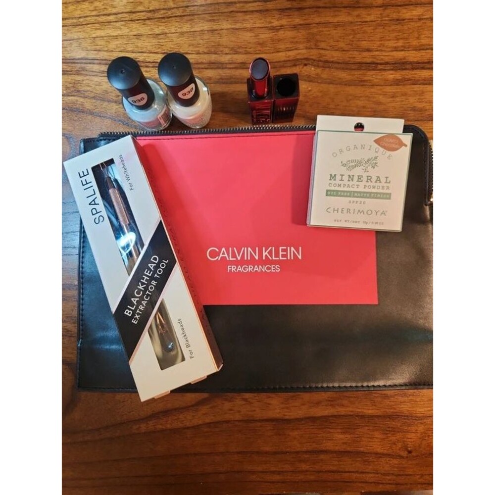 Beauty Bundle With Cosmetic Bag